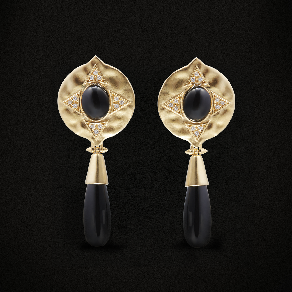 Hathor Teardrop Earrings in black onyx